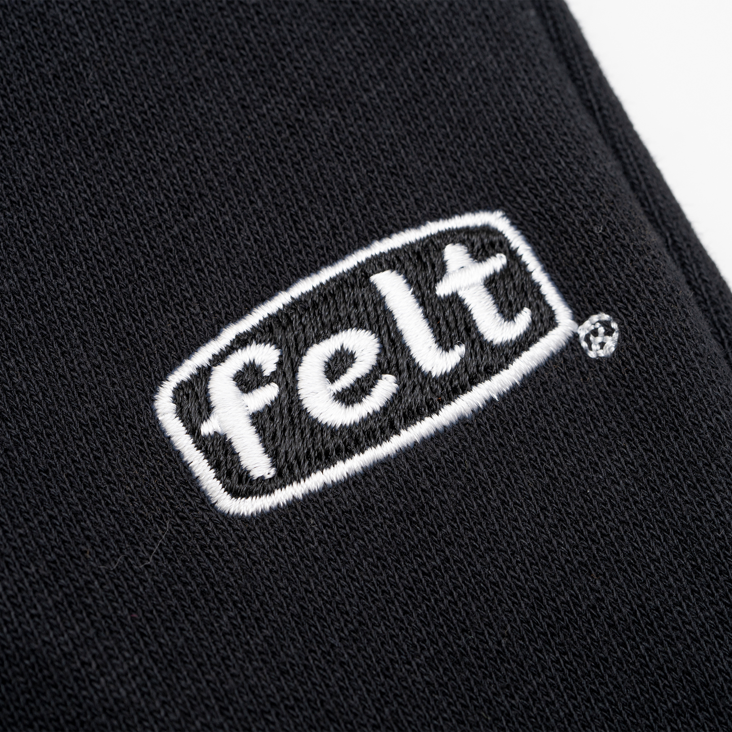 CONTRAST STITCHED SWEATPANT
